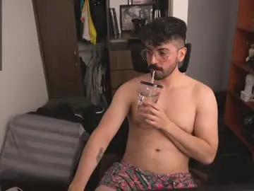 Chaturbate Adult Webcams of thefckingwolf