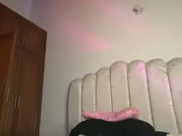 Chaturbate Live Porn of valentina_king18