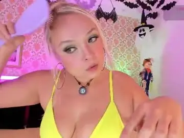 Chaturbate Live Sex of saraavila_