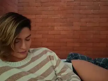 Chaturbate Watch Live Sex Cams of skyamber8v2