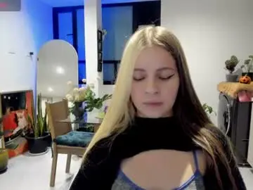 Chaturbate Live Sex Cam of temptressweet