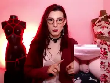 Chaturbate Nude Webcam of moira_hot