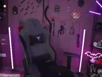 Chaturbate Watch Live Sex Cams of amywhitenessxx