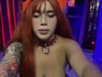 Chaturbate Live Sex of annie_snow_