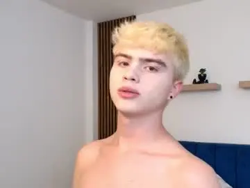 Chaturbate Adult Webcam of ianstone_