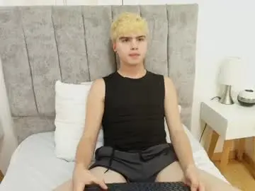 Chaturbate Adult Webcams of ianstone_