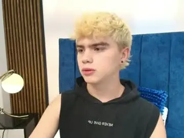 Chaturbate Adult Webcams of ianstone_