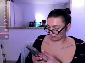 Chaturbate Best live sex cam show of _ericavanderhill_