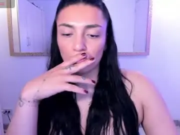 Chaturbate Live Sex Cam of _ericavanderhill_