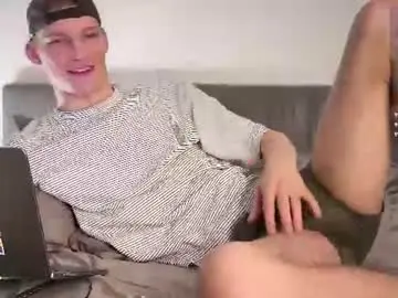Chaturbate Watch Live Sex Cams of davey_ebash