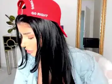 Chaturbate Free Live Porn of moniqueeass