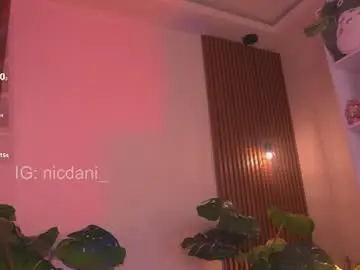 Chaturbate Sex Chat of nicdani_1