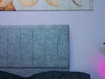 Chaturbate Nude Webcam of clara_evanss