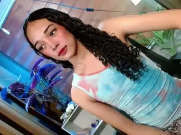 Chaturbate Live Sex Cam of curybb_hanna19