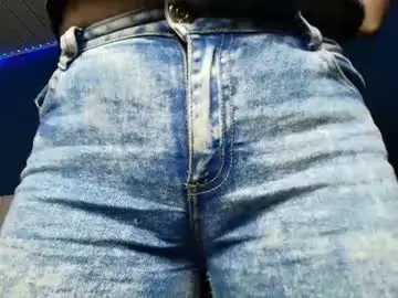 Chaturbate Watch Live Sex Cams of naughtyhotsquirt