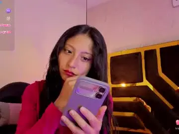 Chaturbate Live Sex Cam of sheilly_brown