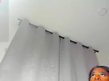 Chaturbate Nude Webcam of caroline_tovar_
