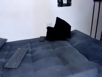 Chaturbate Live Sex of hot_couple_tattooo