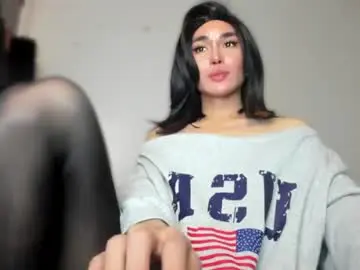 Chaturbate Sex Chat of transnextdoor_