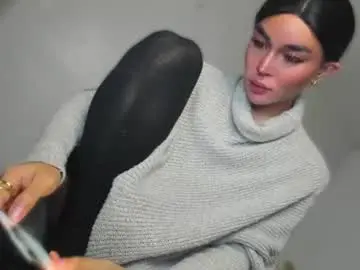 Chaturbate Live Sex Cam of transnextdoor_