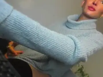 Chaturbate Watch Live Sex Cams of transnextdoor_