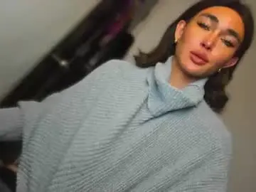 Chaturbate Live Porn of transnextdoor_