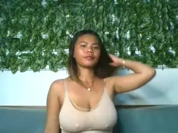 Chaturbate Sex Cam of aurelie586