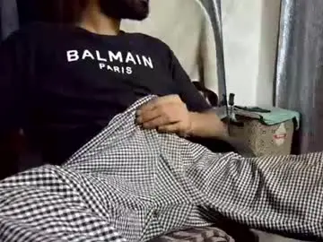 Chaturbate Watch Live Sex Cams of desi_boy799417