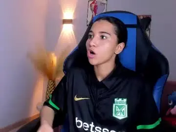 Chaturbate Watch Live Sex Cams of emily_bruss