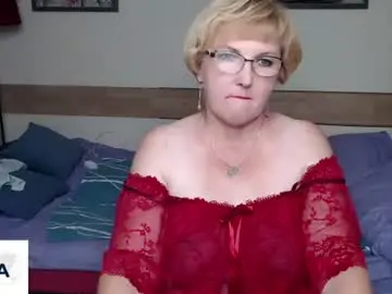 Chaturbate Adult Webcams of mature_blonde7