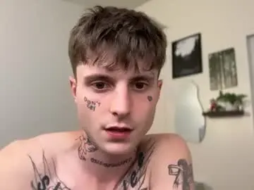 Chaturbate Nude Webcam of prettyboyszn