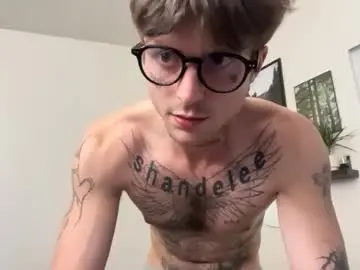 Chaturbate Best Webcam of prettyboyszn