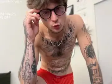 Chaturbate Live Sex of prettyboyszn