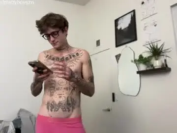Chaturbate Adult Webcams of prettyboyszn