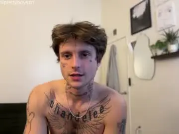 Chaturbate Free Porn Cam of prettyboyszn