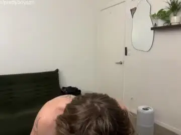 Chaturbate Best live sex cam show of prettyboyszn