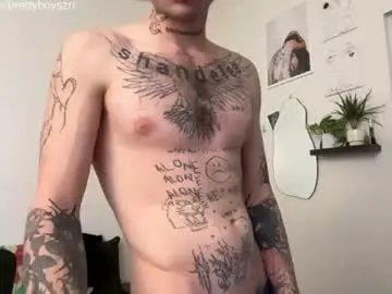 Chaturbate Live Sex Cam of prettyboyszn