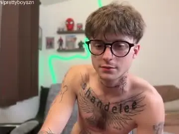 Chaturbate Best live sex cam show of prettyboyszn