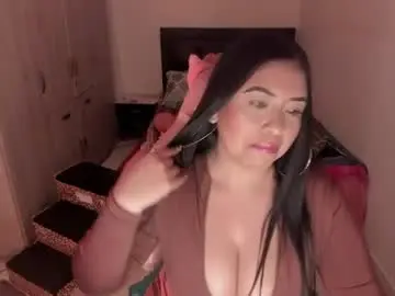 Chaturbate Adult Video Chat of shanonn_diprima_