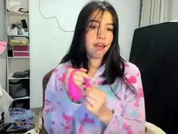 Chaturbate Best live sex cam show of sol_lunaa23