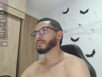 Chaturbate Sex Chat of th_russ
