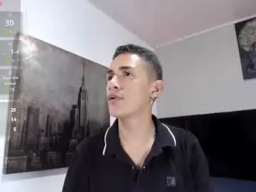 Chaturbate Free Live Porn of adam_walker_1