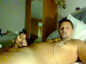 Chaturbate Free Porn Cam of bearboudior