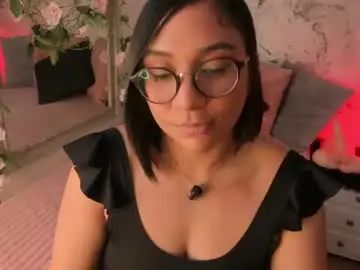 Chaturbate Adult Video Chat of bella_desi