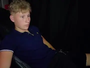 Chaturbate Adult Webcam of lildyl06