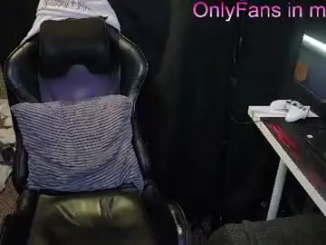 Chaturbate Best live sex cam show of lildyl06