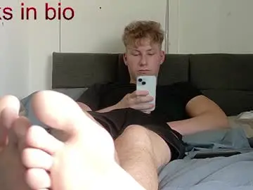 Chaturbate Best live sex cam show of lildyl06