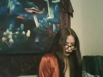 Chaturbate Adult Webcams of officiallysweetmarie