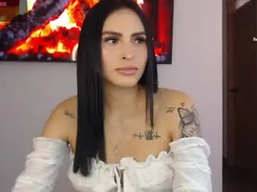 Chaturbate Adult Video Chat of petite_linda