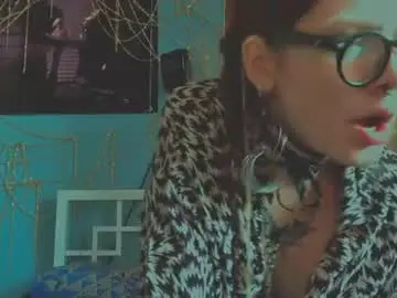 Chaturbate Best live sex cam show of viviendarkbloom